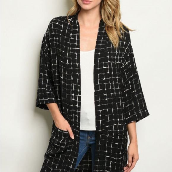 B2G1♦️Black Plaid Light Kimono Cardigan - Picture 2 of 6